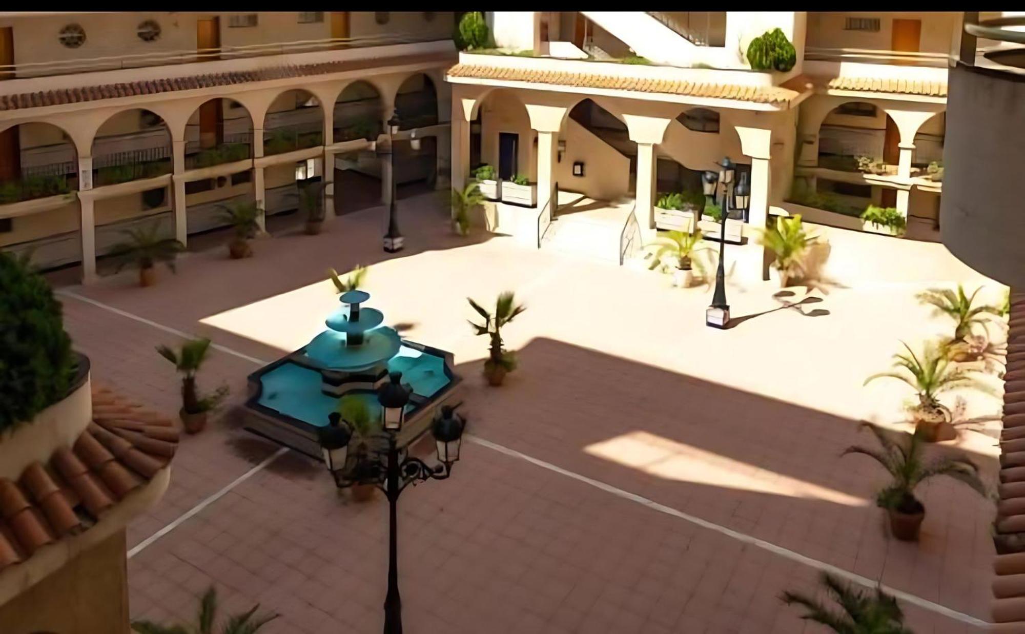 Appartement 520 - Golden Coast Paradise *