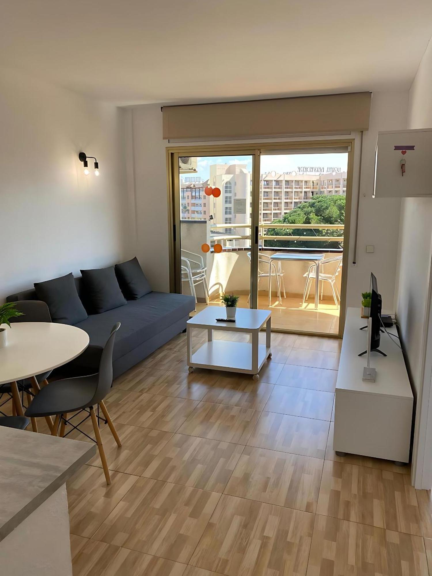 Appartement 520 - Golden Coast Paradise *